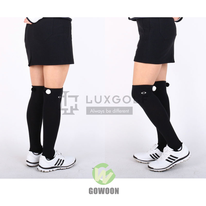 Tất golf Gowoon GWA02 - tất dài qua gối Hàn Quốc tat-golf-nu-gowoongolf-dinh-cuc-bong-2